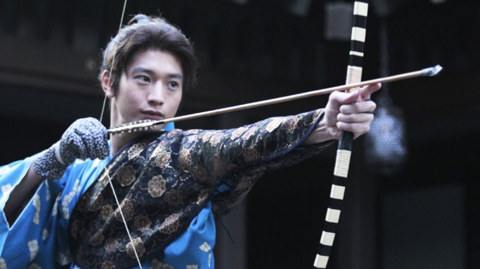 японистка полина смоленская. однажды японцы. истинный японец. актеры боевиков. однажды японцы.